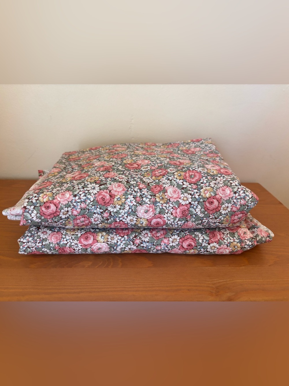 Joan Kessler for Concord Fabrics Pink Floral Vintage fabric 1970s-1990s Cotton